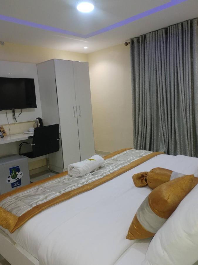 Appleville Suites إيكجا المظهر الخارجي الصورة