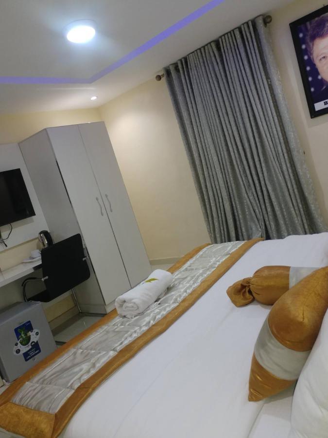 Appleville Suites إيكجا المظهر الخارجي الصورة